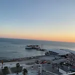Vollga Apartment-The Best Sea View Of The City