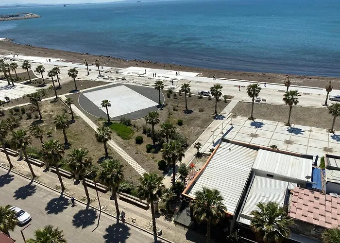 Vollga Apartment-The Best Sea View Of The City